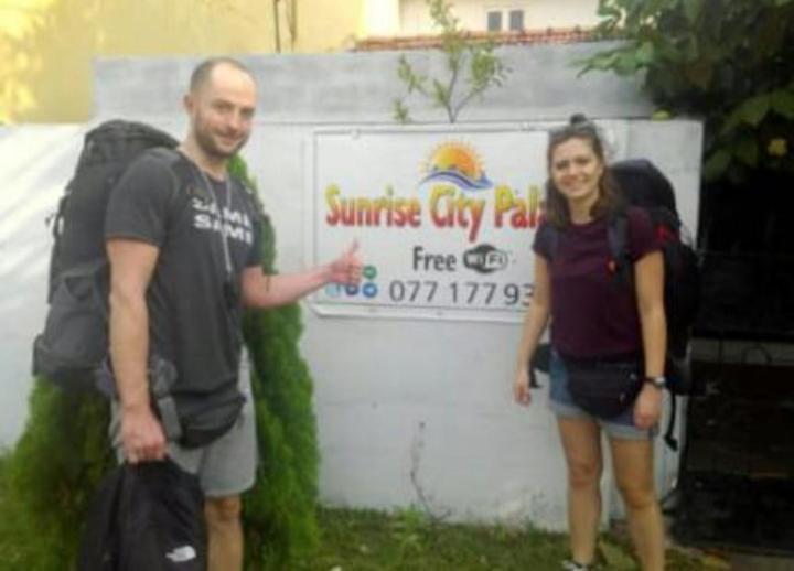 Sunrise City Palace Negombo Exterior photo